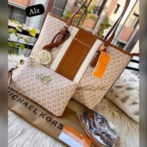 TOTE BAGS