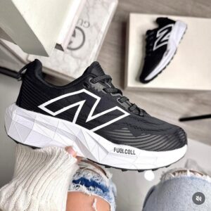 FUELCELL VENYM SHOE