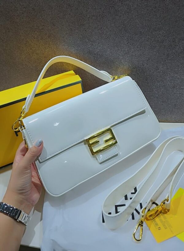Crossbody bags
