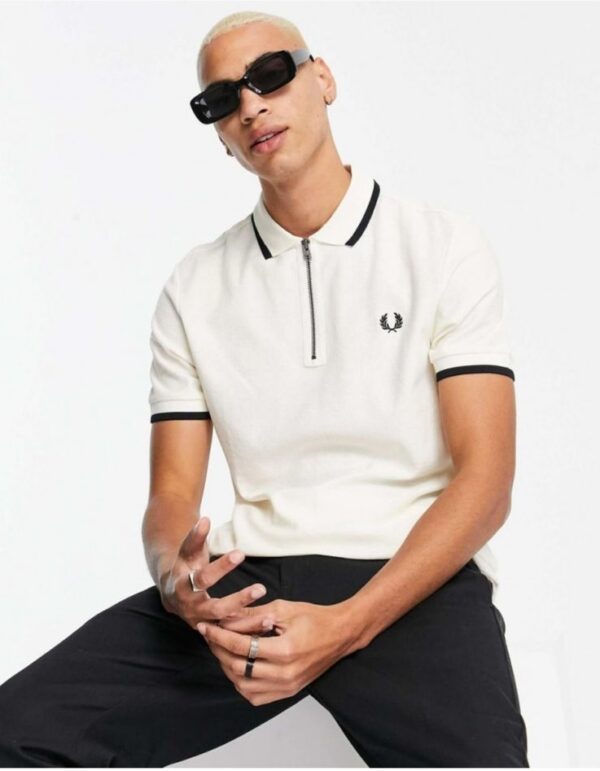 Polos T-shirt